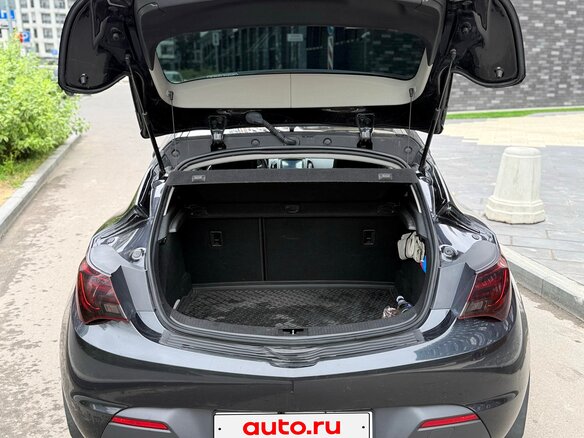 2014 Opel Astra GTC J Рестайлинг, чёрный, 1100000 рублей - вид 8