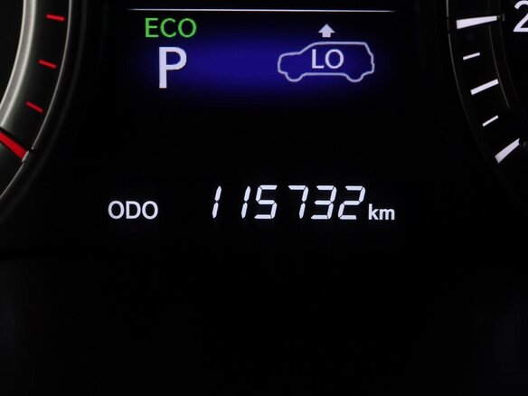 2015 Lexus LX 450d III Рестайлинг 2, белый - вид 14