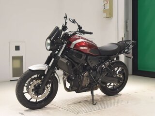 2018 Yamaha XSR700, красный, 568000 рублей, вид 3