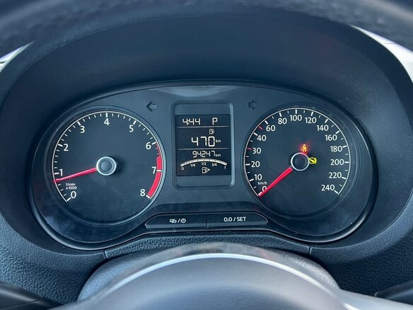2019 Volkswagen Polo V Рестайлинг, пурпурный, 1365000 рублей - вид 12