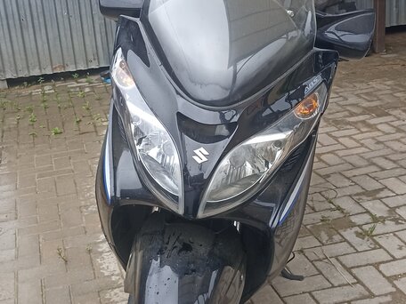 2012 Suzuki Burgman (SkyWave) 400, чёрный, 340000 рублей, вид 1