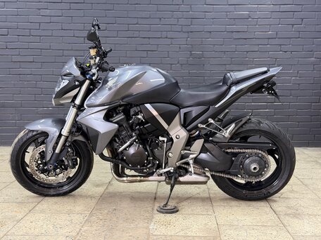2008 Honda CB 1000R, серый, 725000 рублей, вид 4