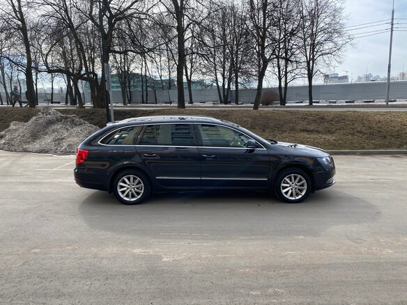 2014 Skoda Superb II Рестайлинг, чёрный - вид 9