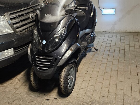 2008 Piaggio MP3, чёрный, 350000 рублей