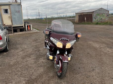 2006 Honda GL 1800 Gold Wing, красный, 1250000 рублей, вид 3