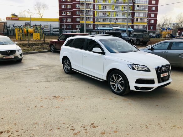 2010 Audi Q7 8-speed I (4L) Рестайлинг, белый - вид 1