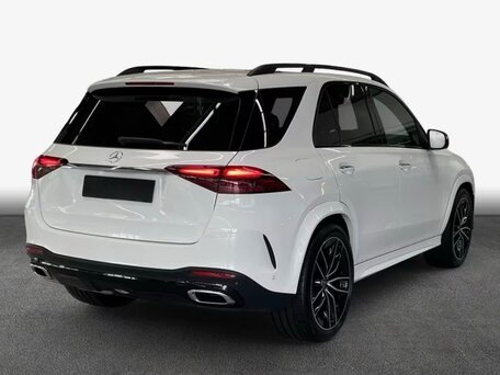 2025 Mercedes-Benz GLE 300 d II (V167) Рестайлинг, белый, 9900000 рублей, вид 2