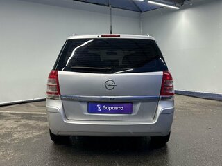 2013 Opel Zafira B Рестайлинг, серебристый, 1150000 рублей, вид 5