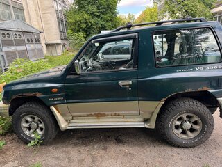 1999 Mitsubishi Pajero II Рестайлинг, зелёный, 700000 рублей, вид 2