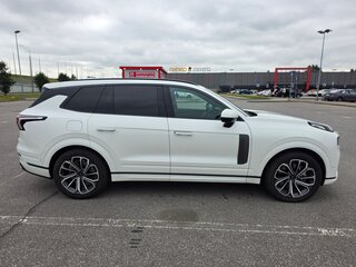 2022 Lynk & Co 09 PHEV, белый, 4699000 рублей, вид 4