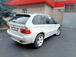 2005 BMW X5 4.4i I (E53) Рестайлинг, белый, 1350000 рублей, вид 4