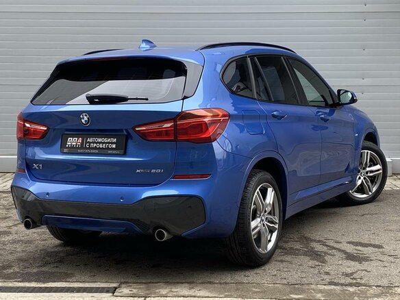2019 BMW X1 20i xDrive II (F48), синий - вид 13