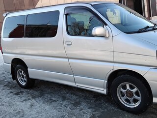 2000 Toyota Regius I Рестайлинг, серый, 1350000 рублей, вид 2