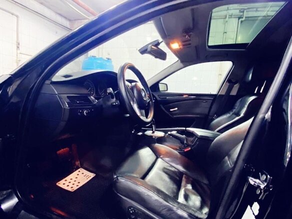 2008 BMW 5 серии 525xi V (E60/E61) Рестайлинг, чёрный - вид 12
