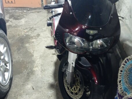 1997 Honda CBR 900RR Fireblade, красный, 554000 рублей, вид 1