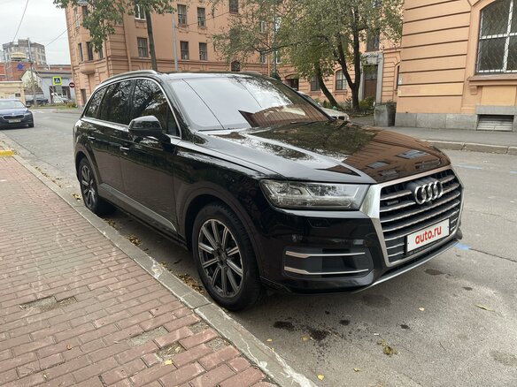 2016 Audi Q7 II (4M), чёрный, 5350000 рублей - вид 2