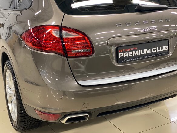 2012 Porsche Cayenne Diesel II (958), коричневый - вид 16