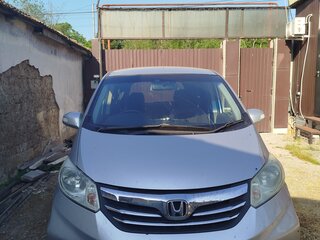 2014 Honda Freed I Рестайлинг, серебристый, 1250000 рублей, вид 1