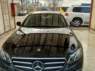 2018 Mercedes-Benz E-Класс 220 d V (W213, S213, C238), чёрный, 2350000 рублей, вид 3