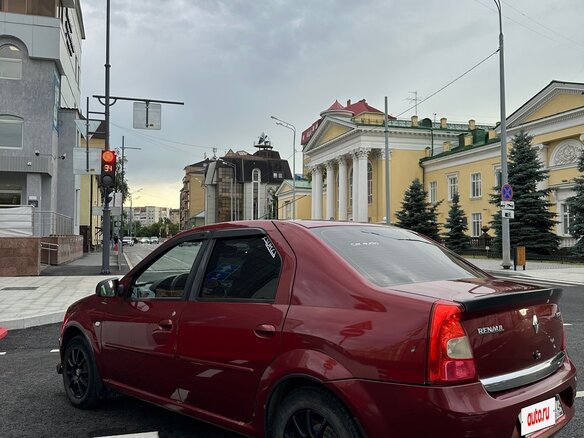 2012 Renault Logan I Рестайлинг, красный, 535000 рублей - вид 4