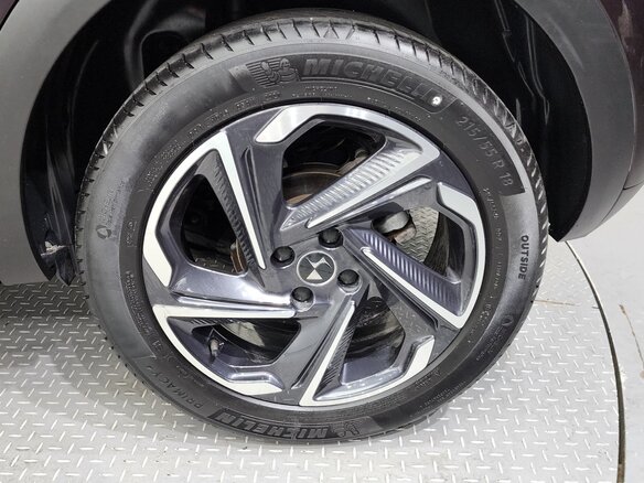 2021 DS 3 Crossback I, пурпурный, 1950000 рублей - вид 4