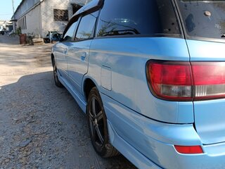 2002 Nissan Avenir II (W11), голубой, 600000 рублей, вид 4