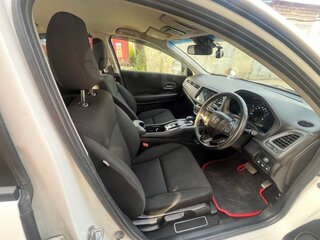 2014 Honda Vezel I, белый, 1750000 рублей, вид 3