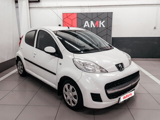 2011 Peugeot 107 I Рестайлинг, белый, 480000 рублей, вид 2