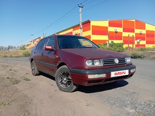1993 Volkswagen Vento, пурпурный, 215000 рублей, вид 2