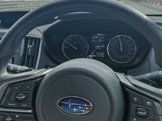2019 Subaru Impreza V, серебристый, 1800000 рублей, вид 3