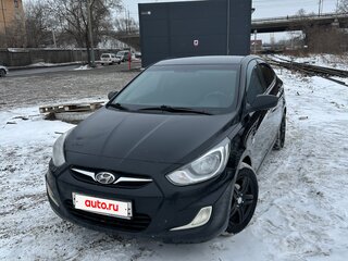 2014 Hyundai Solaris I, чёрный, 825000 рублей, вид 1
