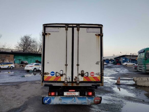 2010 Isuzu Elf (N-series), белый, 1250000 рублей - вид 17