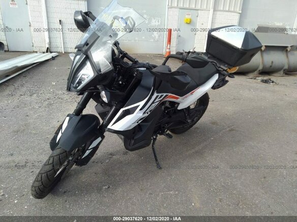 2019 KTM 790 Adventure, белый - вид 1