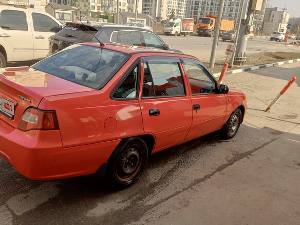 2010 Daewoo Nexia I Рестайлинг, красный, 250000 рублей - вид 3
