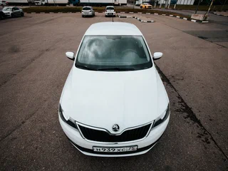 2018 Skoda Rapid I Рестайлинг, белый, 600000 рублей, вид 2