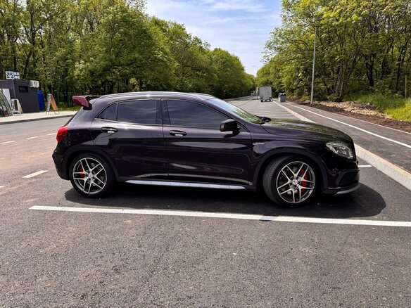 2014 Mercedes-Benz GLA AMG 45 AMG I (X156), фиолетовый, 2500000 рублей - вид 6