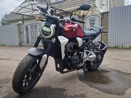 2018 Honda CB 1000R, красный, 850000 рублей, вид 2