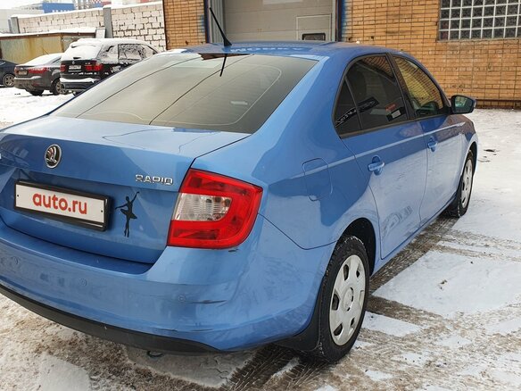 2014 Skoda Rapid I, голубой - вид 3