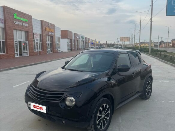 2011 Nissan Juke I, чёрный, 655000 рублей