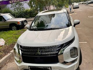 2023 Mitsubishi Outlander IV, белый, 5100000 рублей, вид 2