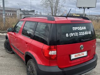 2013 Skoda Yeti I, красный, 700000 рублей, вид 3