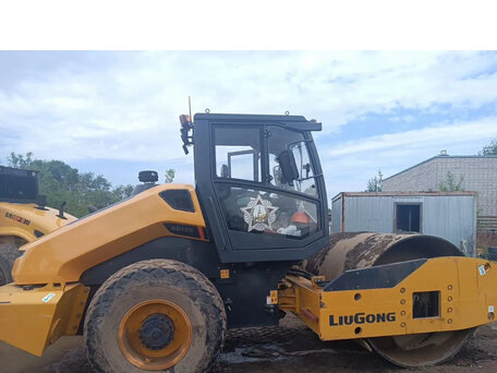 2020 LiuGong CLG 6612E, жёлтый, 5000000 рублей, вид 1
