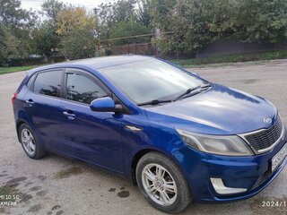 2013 Kia Rio 5-speed III, синий, 890000 рублей, вид 1
