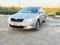 2012 Skoda Octavia II (A5) Рестайлинг, бежевый, 800000 рублей - вид 6