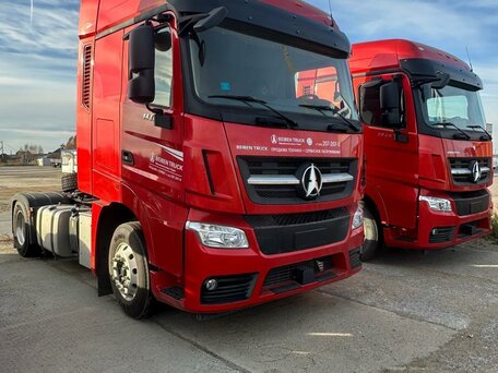 2023 Beiben (North Benz) 1848S, красный, 7100000 рублей, вид 1