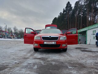 2013 Skoda Octavia II (A5) Рестайлинг, красный, 850000 рублей, вид 2