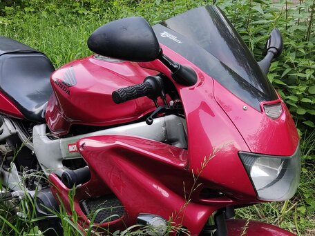 2001 Honda VTR 1000, красный, 250000 рублей, вид 2
