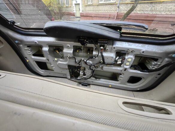 2006 Kia Sportage II, серый, 350000 рублей - вид 8