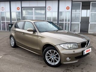 2005 BMW 1 серии 120i I (E81/E82/E87/E88), бежевый, 580000 рублей, вид 2