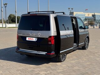 2022 Volkswagen Multivan T6 Рестайлинг, чёрный, 7666000 рублей, вид 1